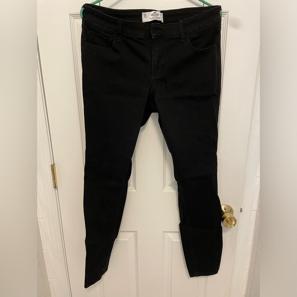 Hollister 31 long curvy low rise super skinny black jeans
